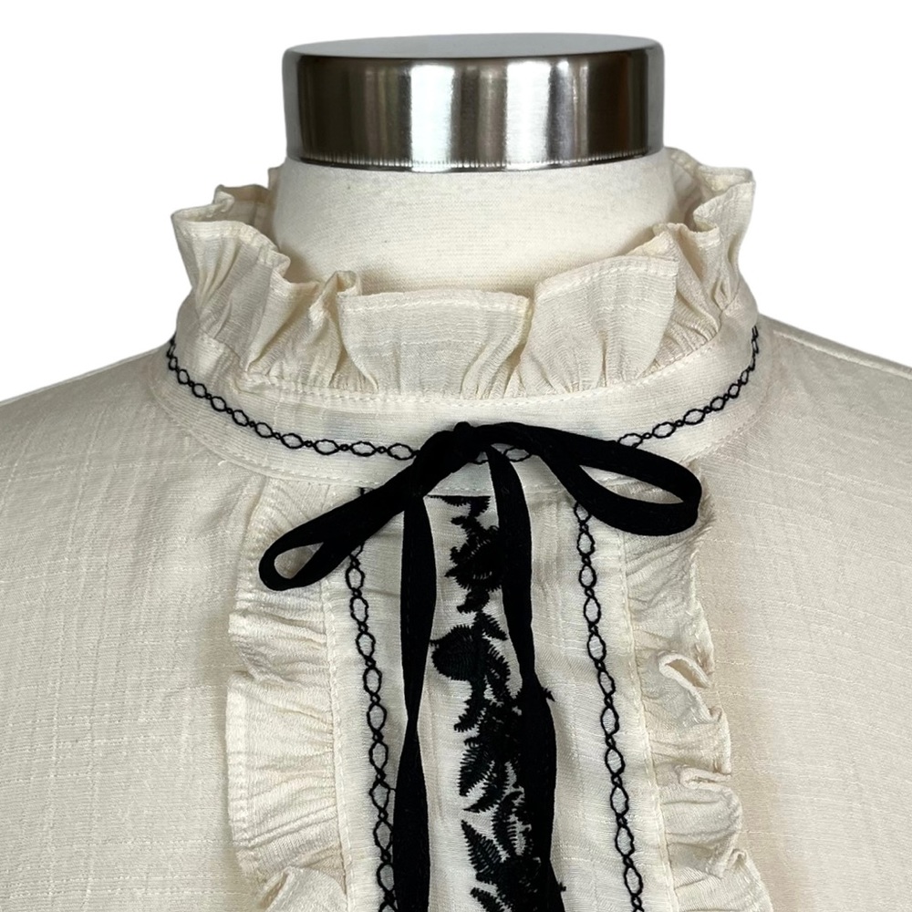 Mine Ruffled Embroidered Top - Picture 7 of 16